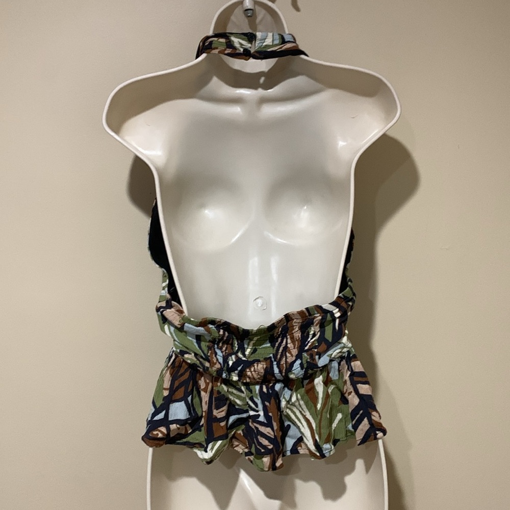 Backless top - Picture 4 of 9